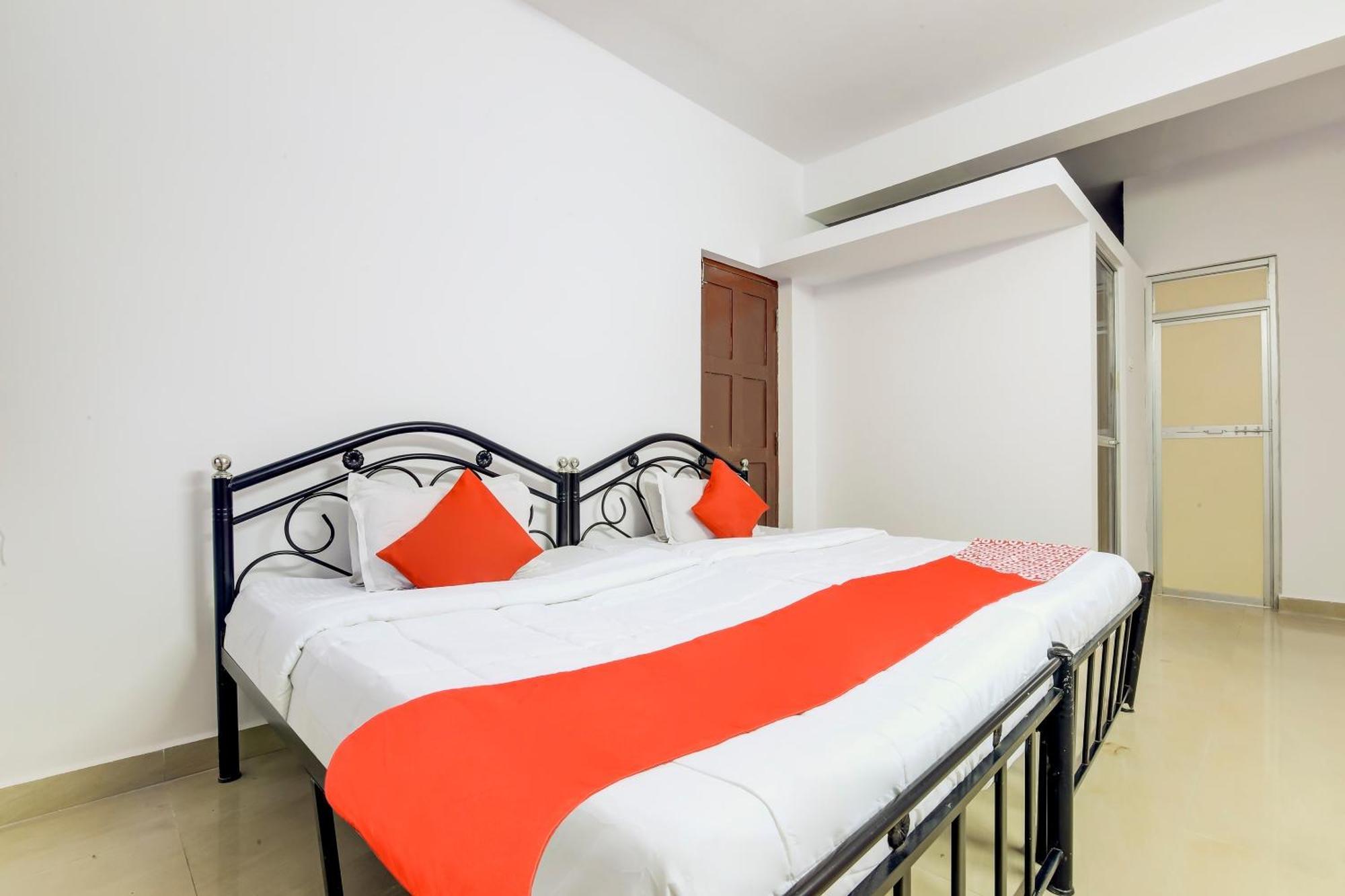 פאנג'י Hotel O Omkar Guest House Near Immaculate Conception Church מראה חיצוני תמונה